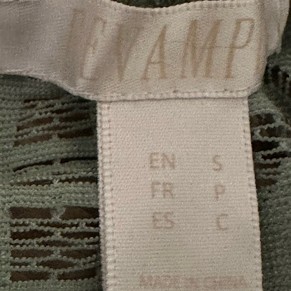 “Women’s Classic Skirt - Size 8 | Perfect for Professional Work Wear” - Picture 2 of 2